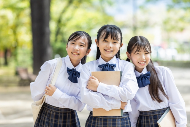 子どもの自己肯定感を高める意義と、心身の成長に与える影響